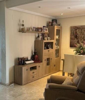 4 makuuhuone Huvila myytävänä paikassa Córdoba kaupunki mukana uima-altaan 
autotalli - 470 000 € (Ref: 9438205)