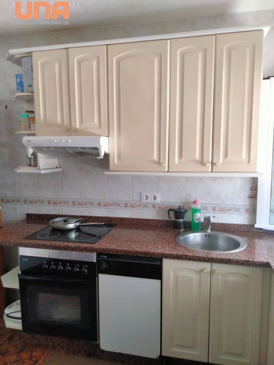 10 sypialnia Willa na sprzedaż w Miasto Kordoba z basenem garażem - 340 000 € (Ref: 9438206)