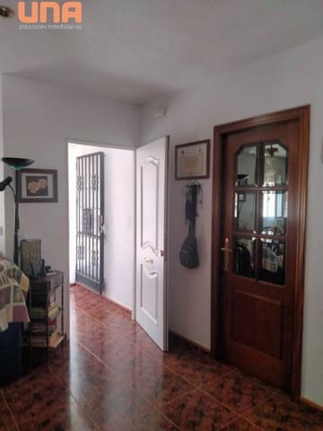 10 sypialnia Willa na sprzedaż w Miasto Kordoba z basenem garażem - 340 000 € (Ref: 9438206)