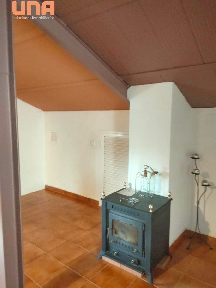 10 sypialnia Willa na sprzedaż w Miasto Kordoba z basenem garażem - 340 000 € (Ref: 9438206)