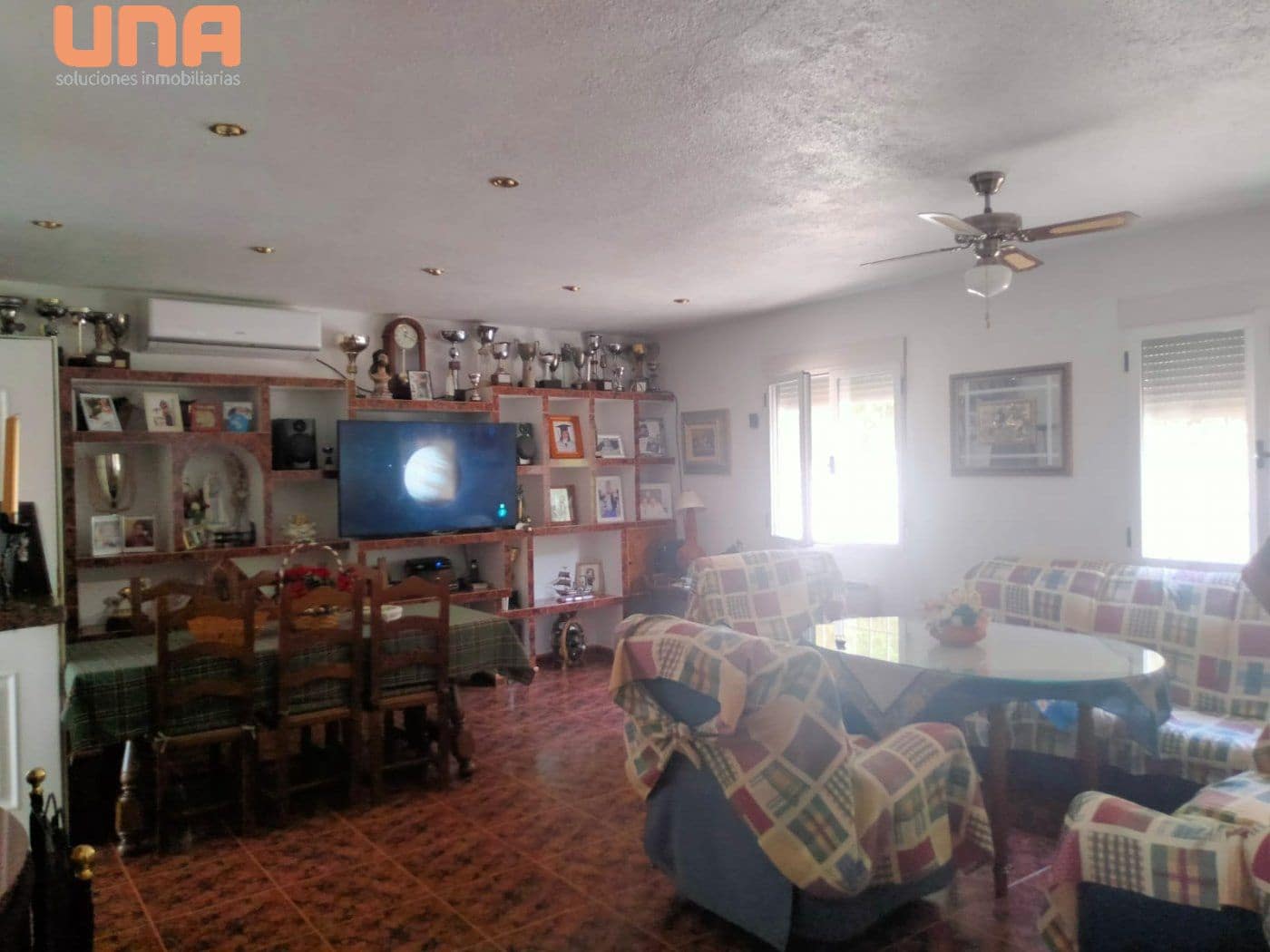 10 sypialnia Willa na sprzedaż w Miasto Kordoba z basenem garażem - 340 000 € (Ref: 9438206)