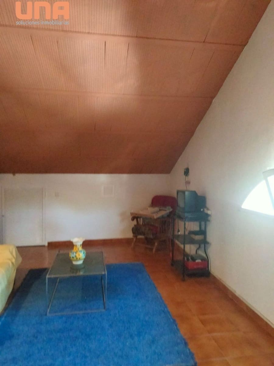 10 sypialnia Willa na sprzedaż w Miasto Kordoba z basenem garażem - 340 000 € (Ref: 9438206)