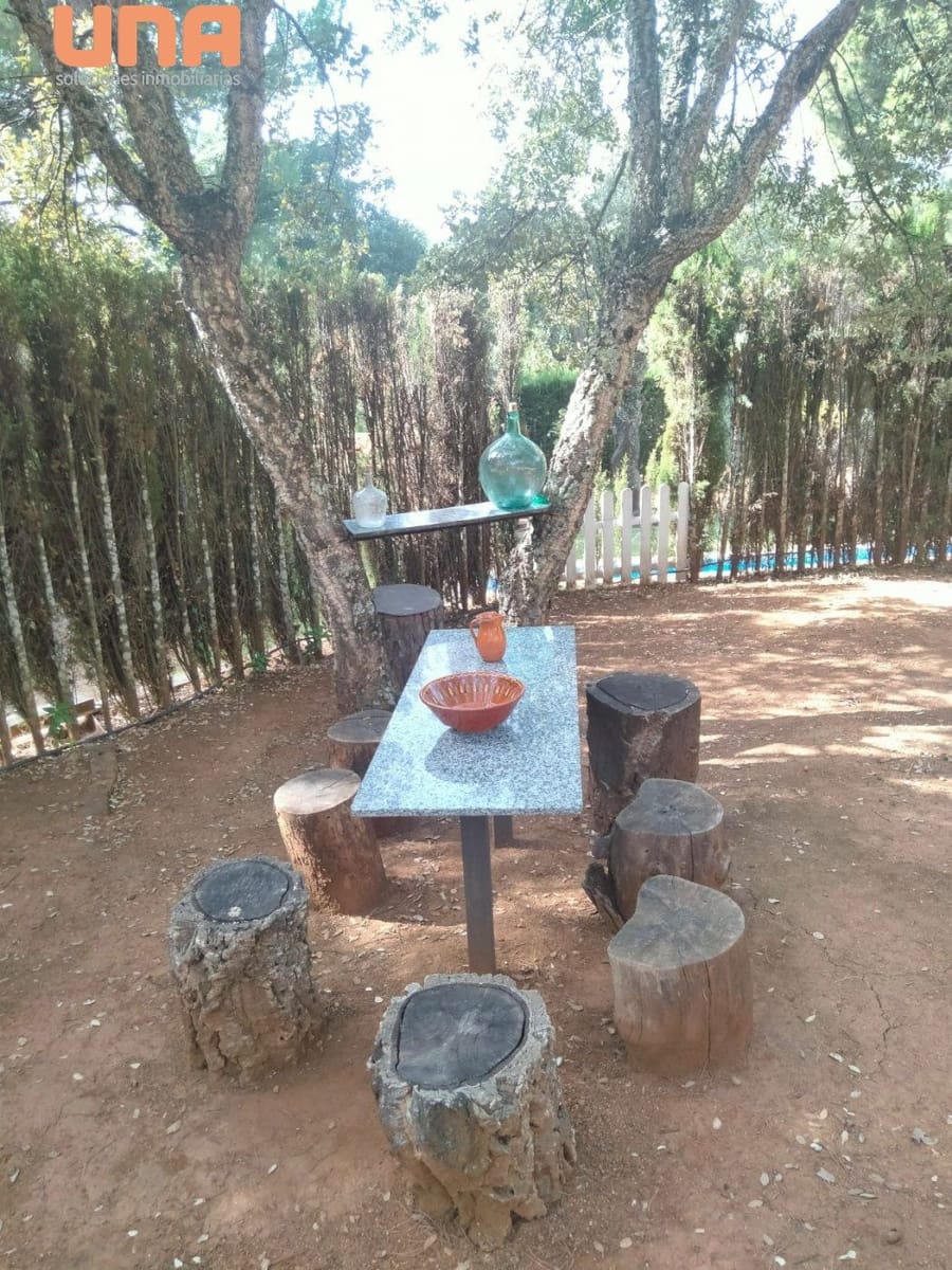 10 sypialnia Willa na sprzedaż w Miasto Kordoba z basenem garażem - 340 000 € (Ref: 9438206)