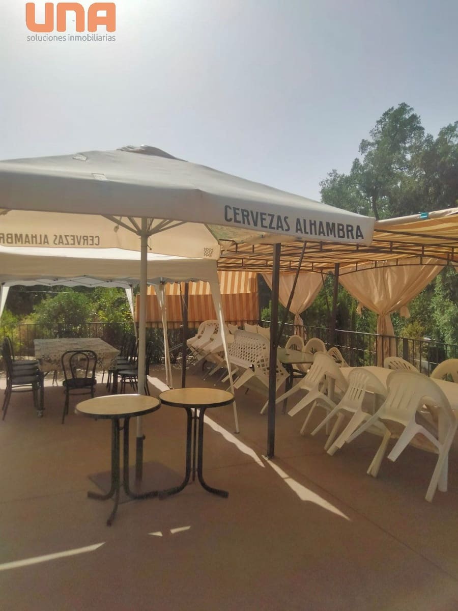 10 sypialnia Willa na sprzedaż w Miasto Kordoba z basenem garażem - 340 000 € (Ref: 9438206)