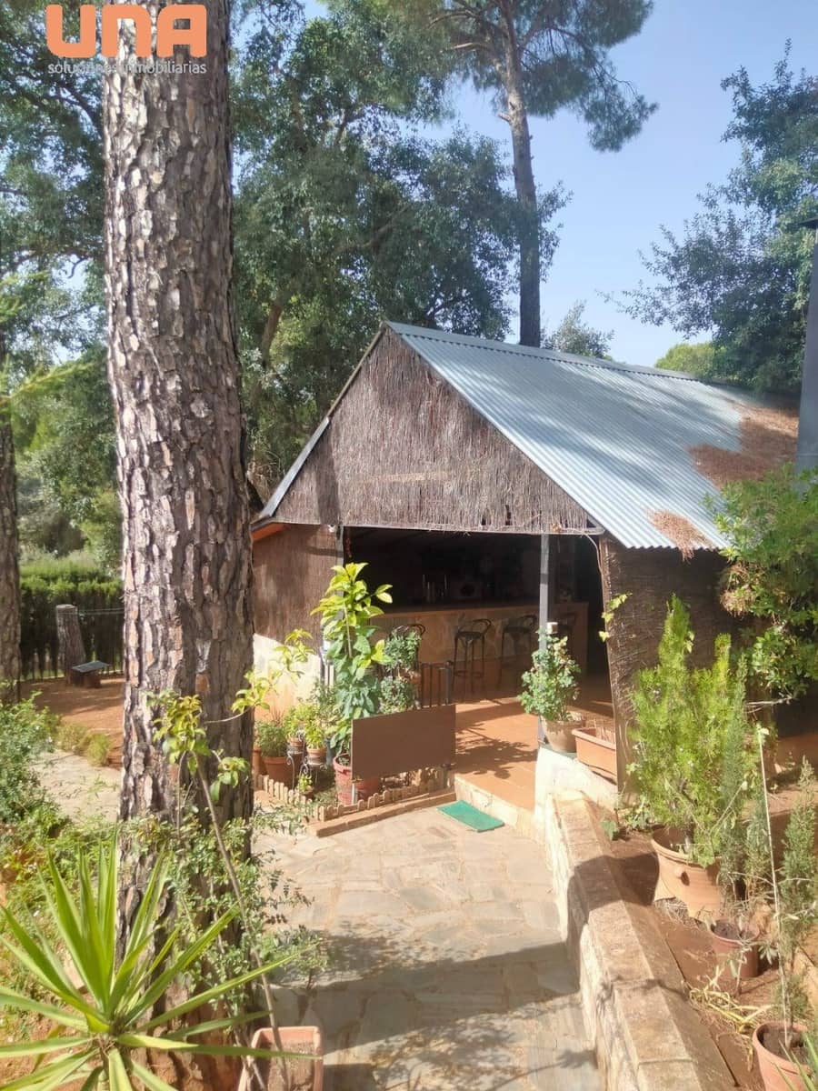 10 sypialnia Willa na sprzedaż w Miasto Kordoba z basenem garażem - 340 000 € (Ref: 9438206)