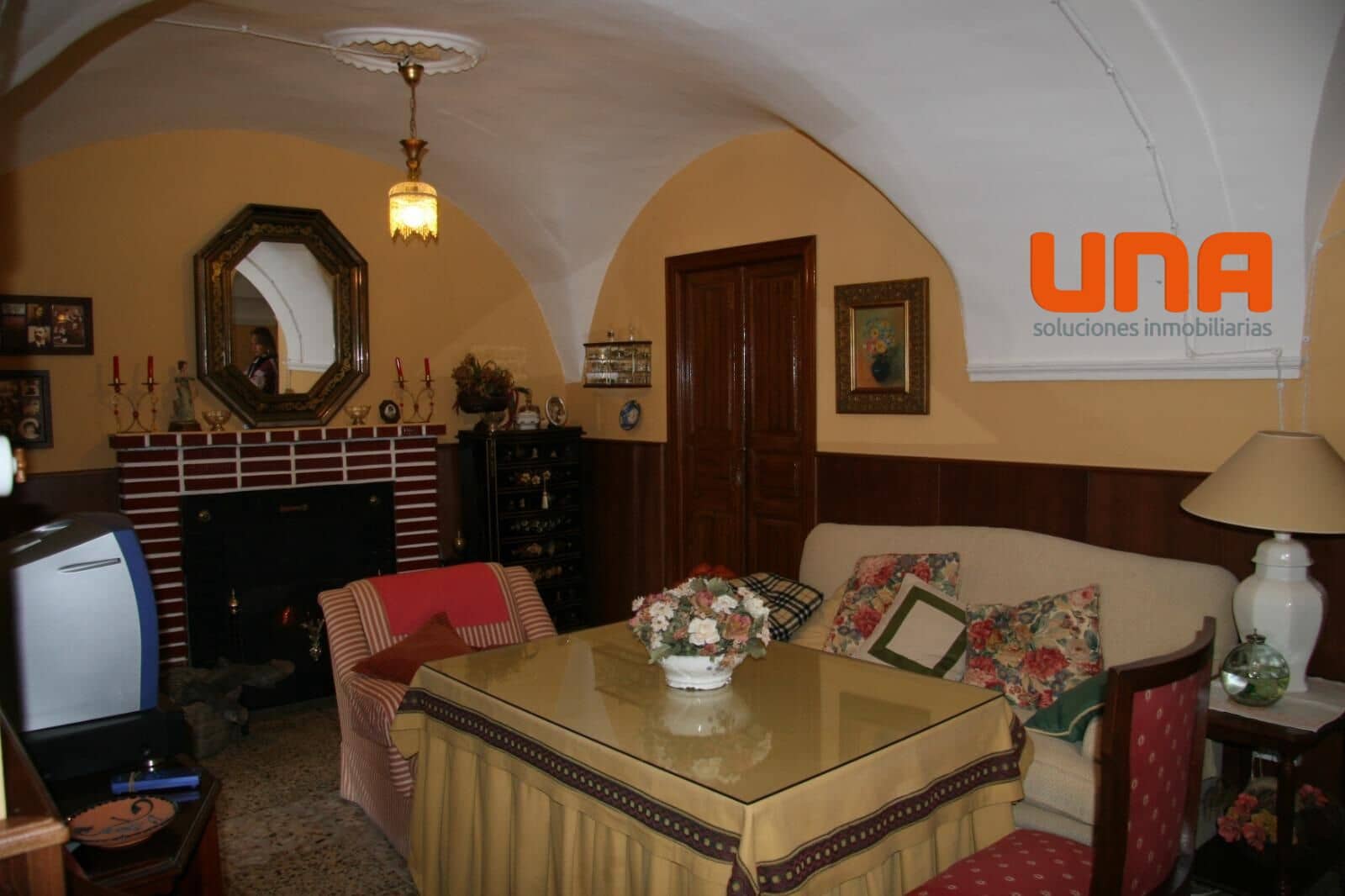 3 bedroom Townhouse for sale in Belmez - € 85,000 (Ref: 9438207)