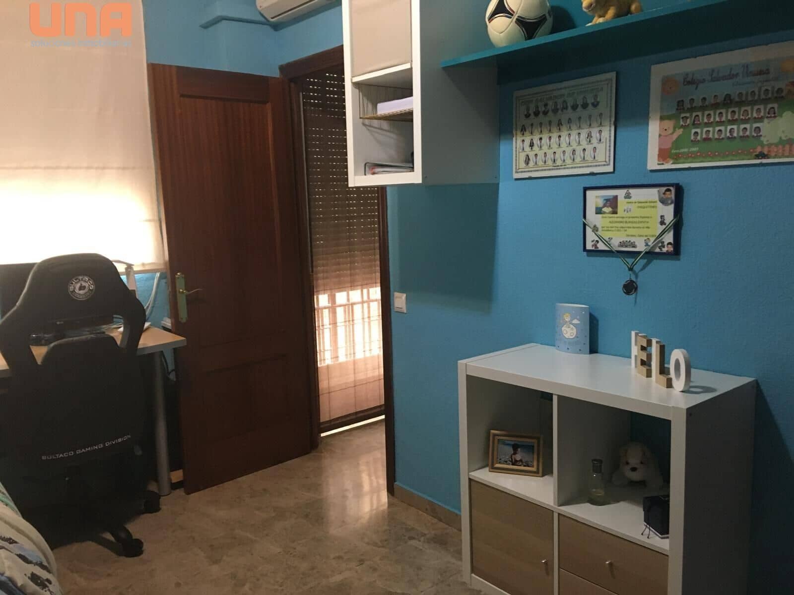 3 bedroom Townhouse for sale in Cordoba city with garage - € 329,000 (Ref: 9438208)