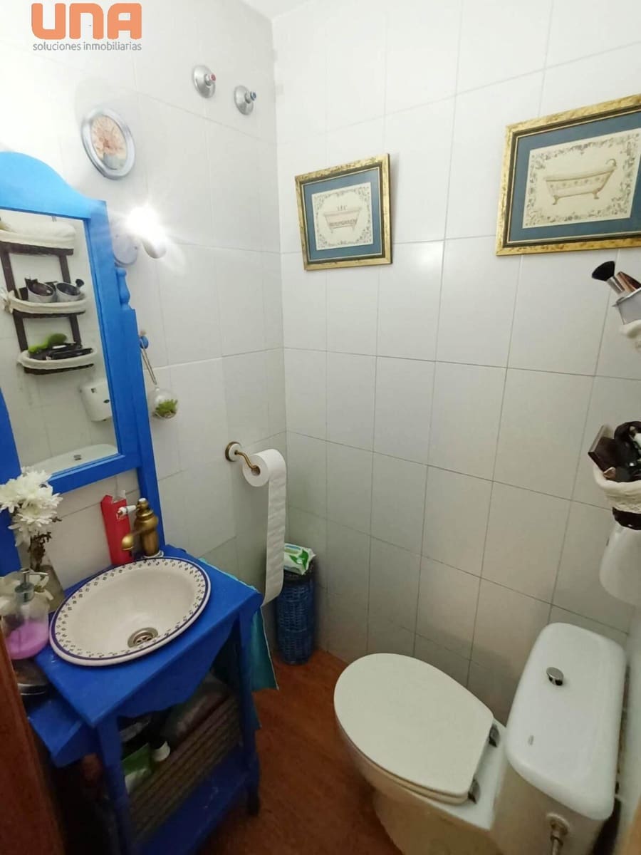 6 bedroom Townhouse for sale in Cordoba city - € 500,000 (Ref: 9438209)