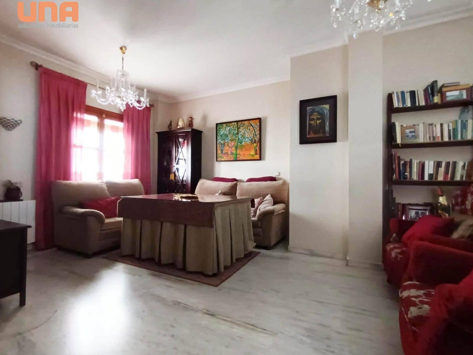 6 bedroom Townhouse for sale in Cordoba city - € 500,000 (Ref: 9438209)