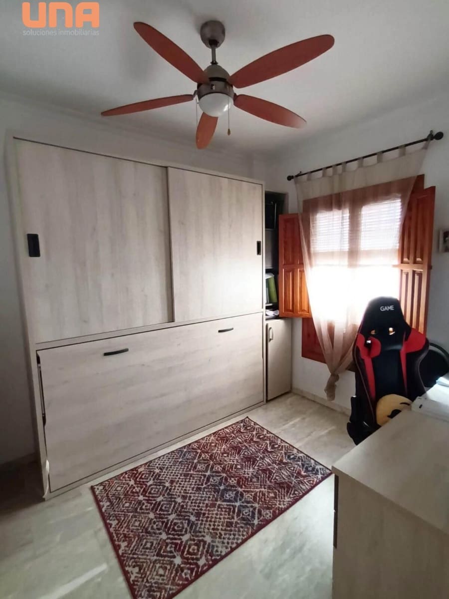 6 bedroom Townhouse for sale in Cordoba city - € 500,000 (Ref: 9438209)