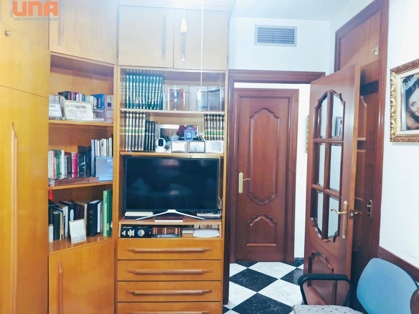 4 bedroom Flat for sale in Cordoba city - € 179,000 (Ref: 9440724)