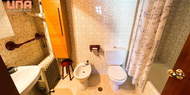 3 soveværelse Lejlighed til salg i Huerta de la Reina, Córdoba by - € 157.900 (Ref: 9449473)