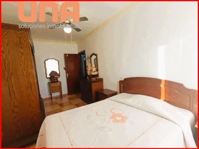3 bedroom Flat for sale in Cordoba city - € 140,000 (Ref: 9450351)