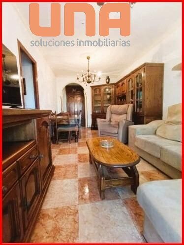 3 bedroom Flat for sale in Cordoba city - € 140,000 (Ref: 9450351)
