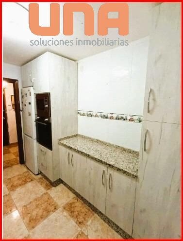 3 bedroom Flat for sale in Cordoba city - € 140,000 (Ref: 9450351)