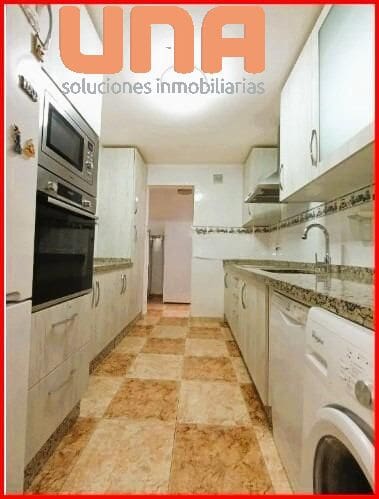 3 bedroom Flat for sale in Cordoba city - € 140,000 (Ref: 9450351)