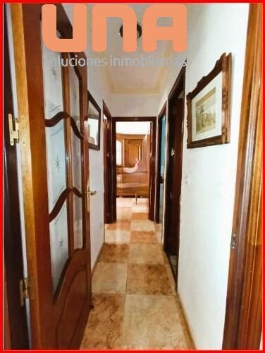 3 bedroom Flat for sale in Cordoba city - € 140,000 (Ref: 9450351)