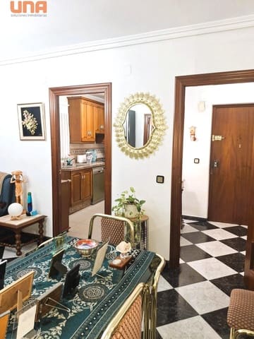 4 quarto Apartamento para venda em Córdova cidade - 179 000 € (Ref: 9452260)