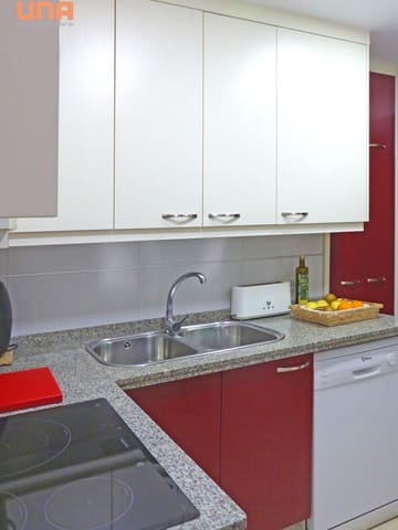 4 slaapkamer Flat te koop in Ciudad Jardín, Córdoba stad met garage - € 204.000 (Ref: 9456445)