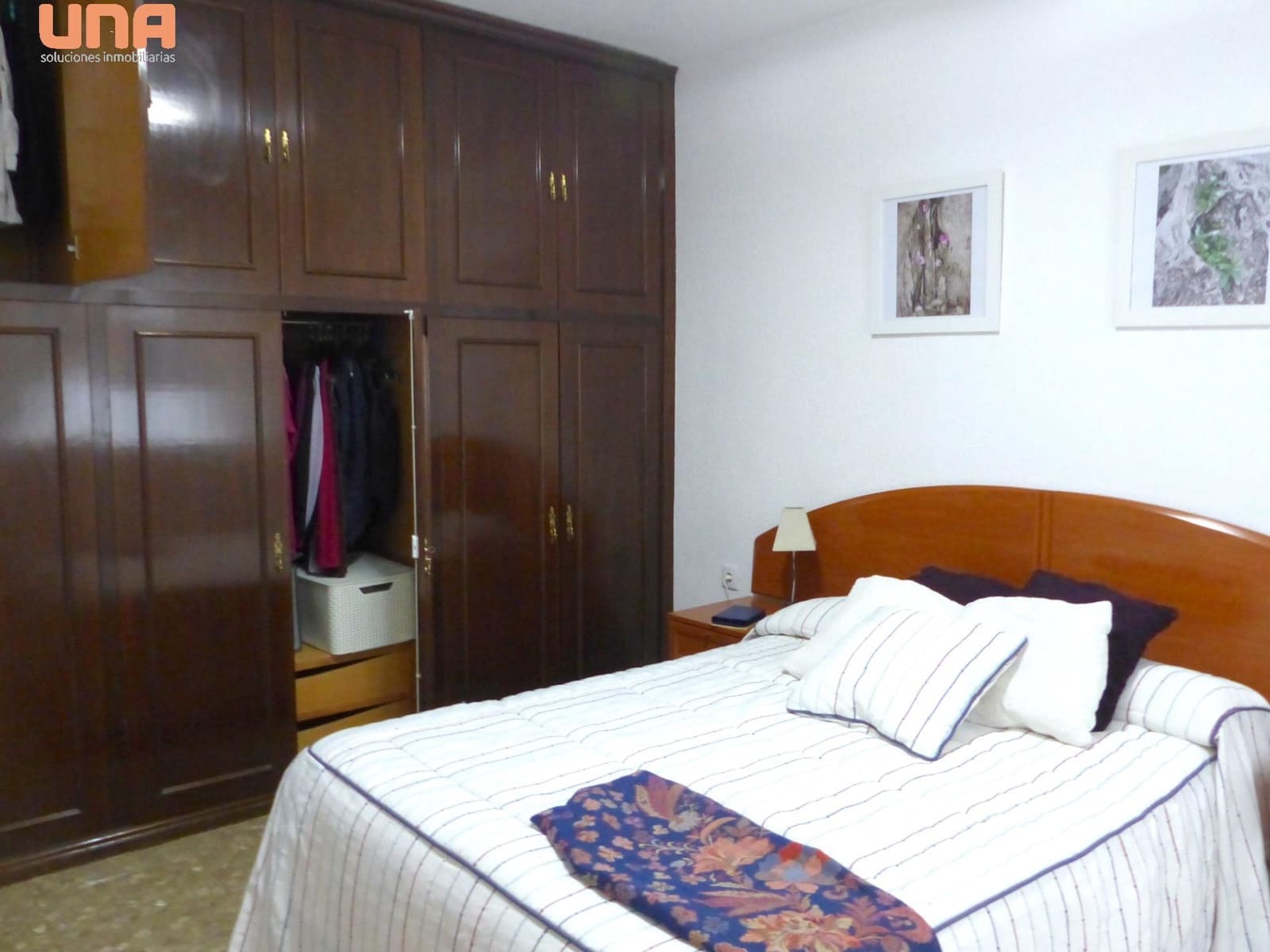4 slaapkamer Flat te koop in Cordoba stad met garage - € 204.000 (Ref: 9456445)