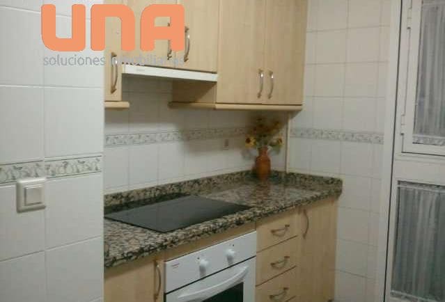 3 makuuhuone Asunto vuokrattavana paikassa El Tablero, Córdoba kaupunki mukana 
autotalli - 730 € (Ref: 9456448)