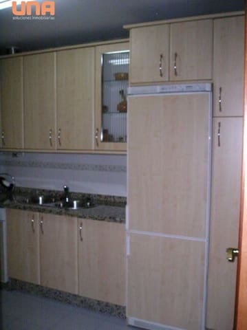 3 makuuhuone Asunto vuokrattavana paikassa El Tablero, Córdoba kaupunki mukana 
autotalli - 730 € (Ref: 9456448)