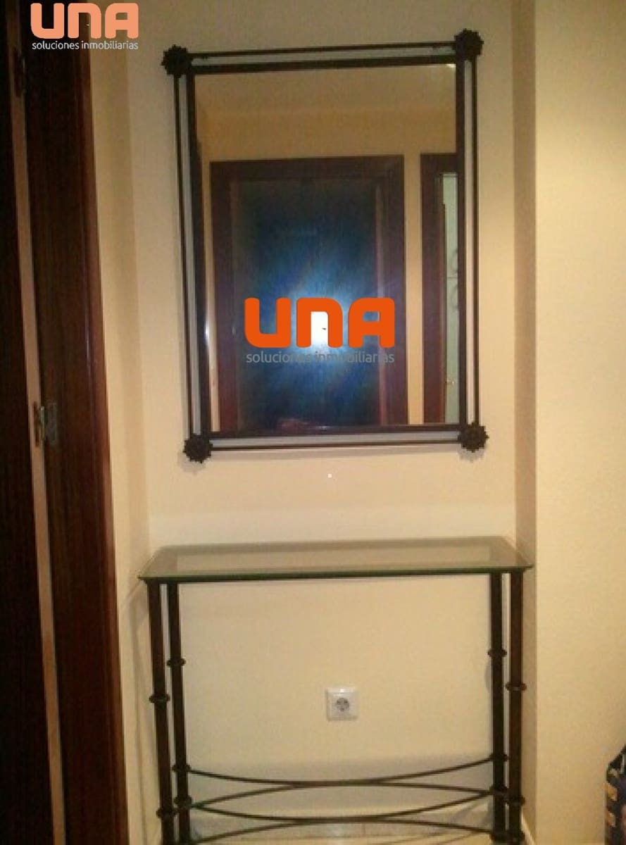 3 makuuhuone Asunto vuokrattavana paikassa Cordoba kaupunki mukana 
autotalli - 730 € (Ref: 9456448)