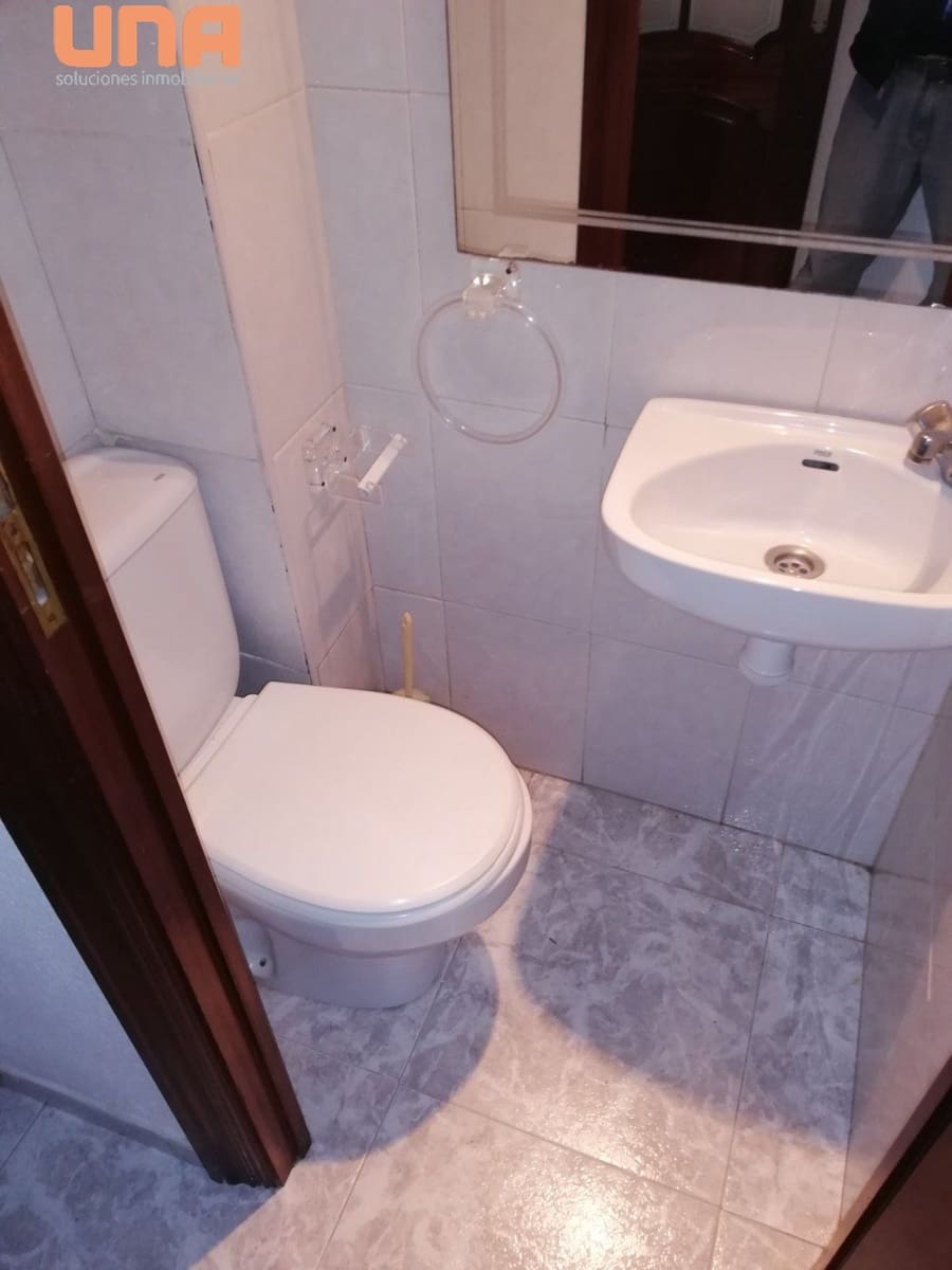 3 soveværelse Lejlighed til salg i Cordoba by - € 160.000 (Ref: 9474974)