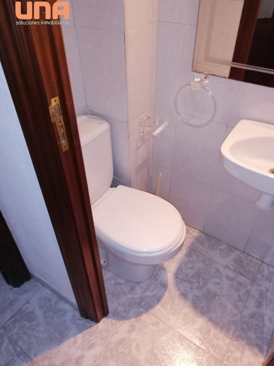 3 soveværelse Lejlighed til salg i Cordoba by - € 160.000 (Ref: 9474974)