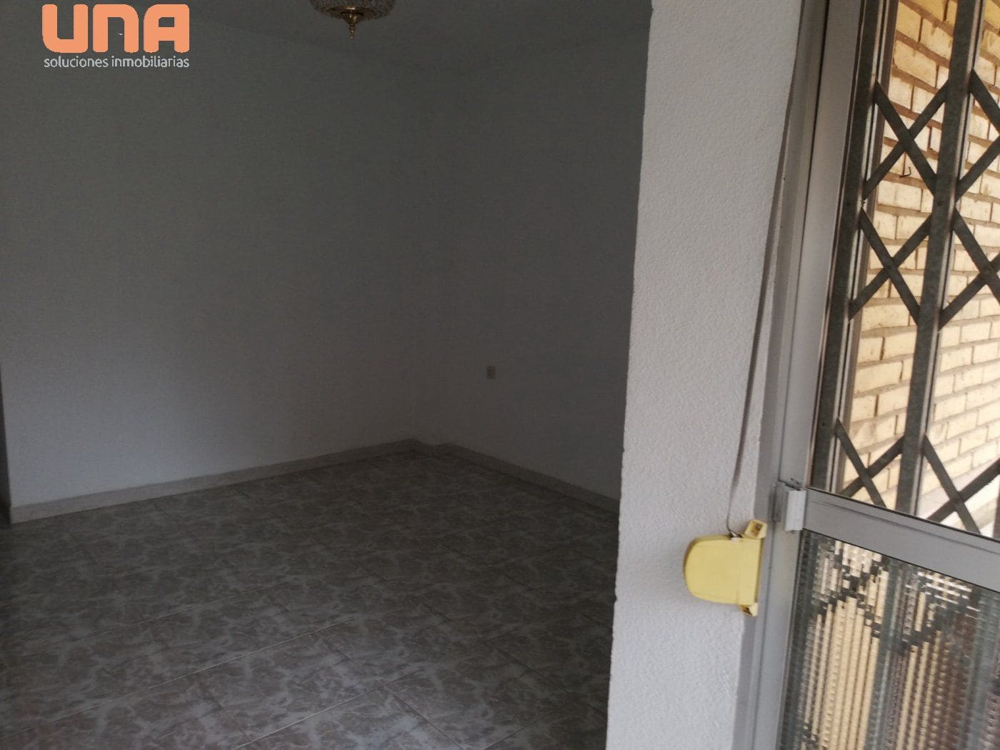 3 soveværelse Lejlighed til salg i Cordoba by - € 160.000 (Ref: 9474974)