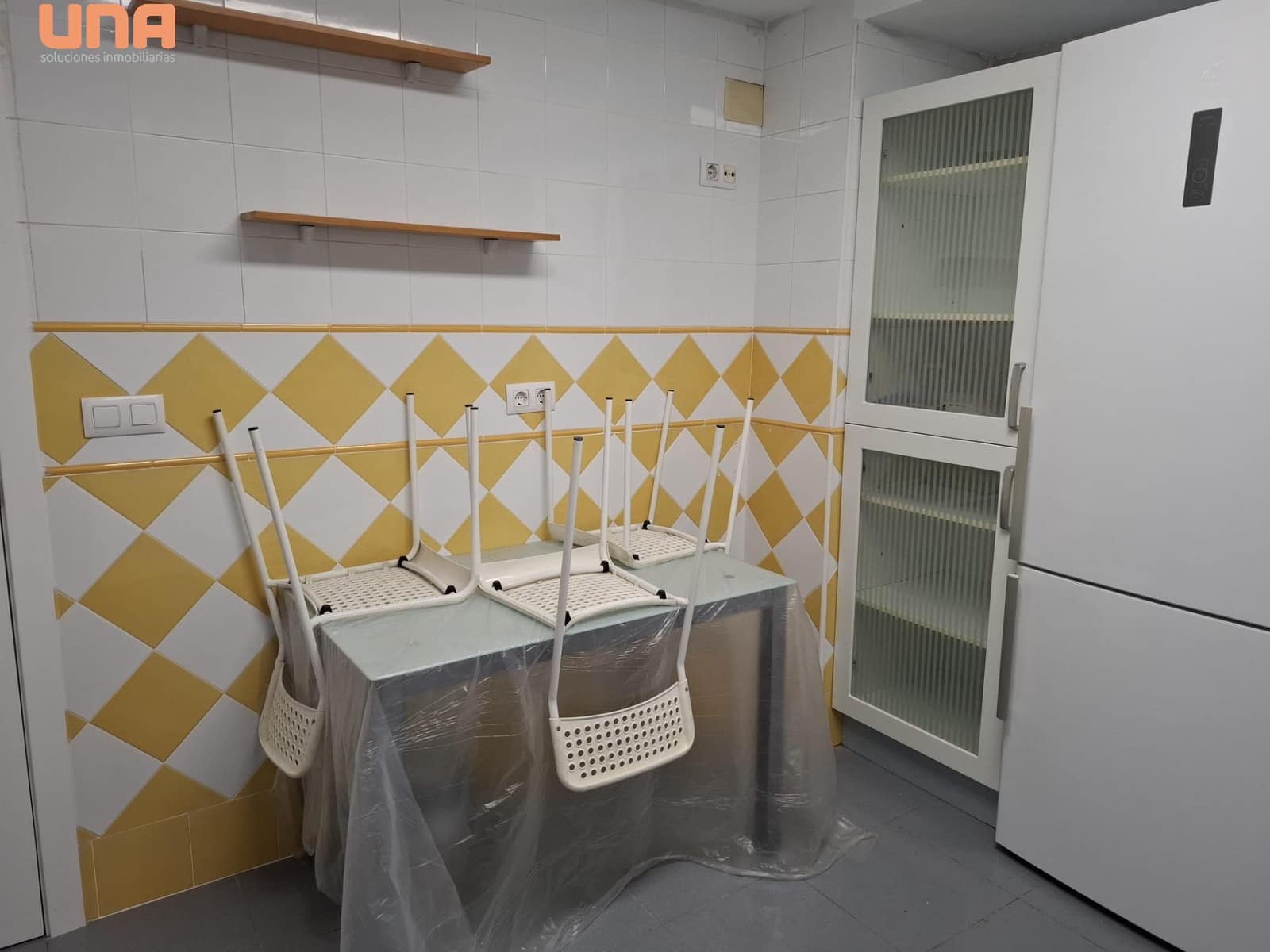 3 makuuhuone Asunto vuokrattavana paikassa Cordoba kaupunki mukana uima-altaan - 1 250 € (Ref: 9483561)