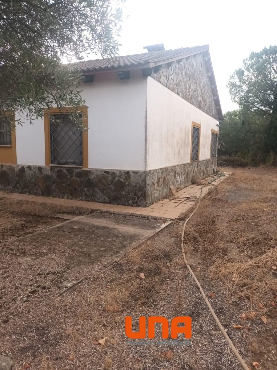 3 makuuhuone Maalaistalo myytävänä paikassa Villaviciosa de Cordoba mukana 
autotalli - 132 000 € (Ref: 9483581)