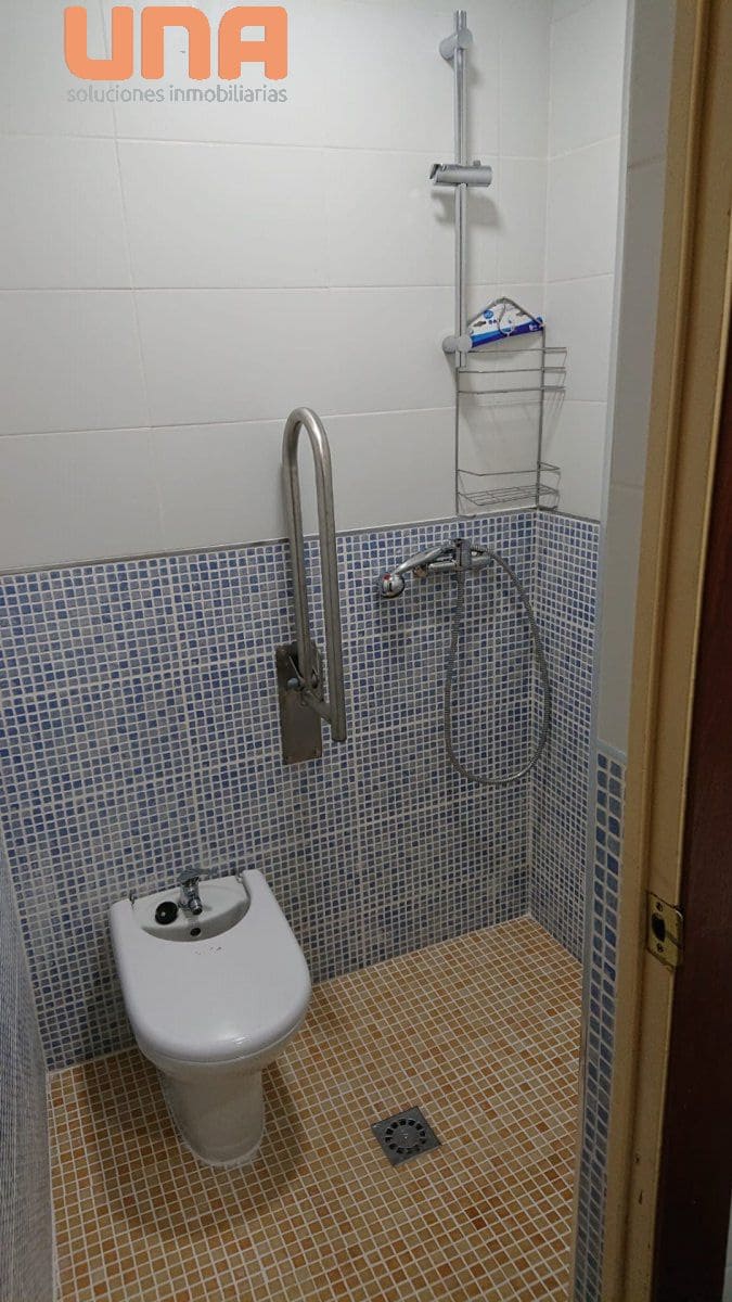 4 makuuhuone Omakotitalo myytävänä paikassa El Higueron mukana uima-altaan 
autotalli - 285 000 € (Ref: 9483912)