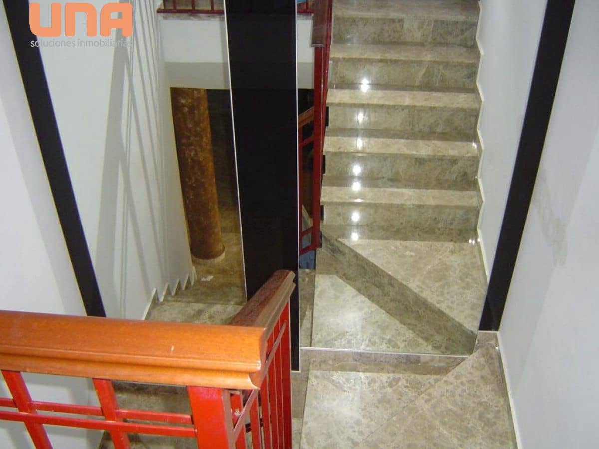 4 makuuhuone Omakotitalo myytävänä paikassa El Higueron mukana uima-altaan 
autotalli - 285 000 € (Ref: 9483912)