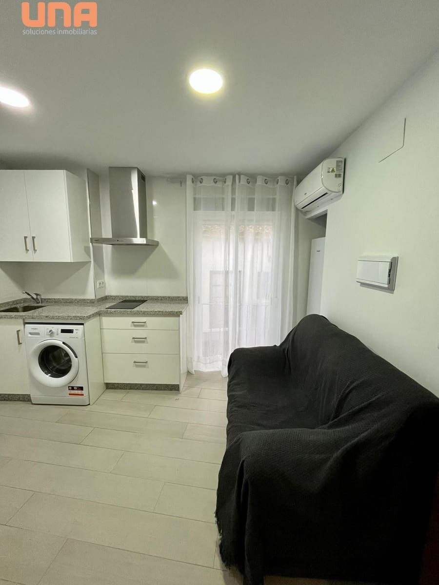 2 bedroom Flat for rent in Cordoba city - € 700 (Ref: 9486459)