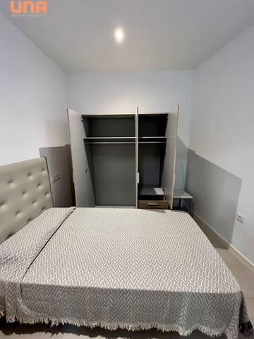 2 bedroom Flat for rent in Córdoba city - € 700 (Ref: 9486459)