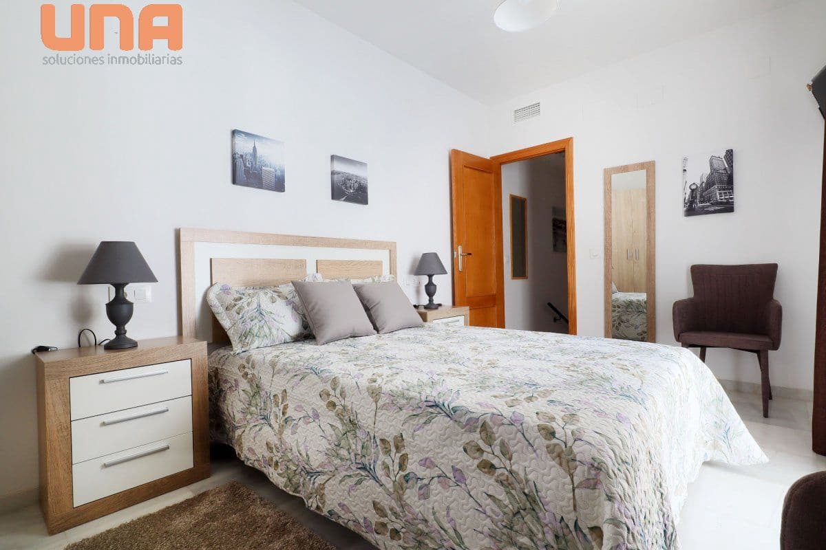 1 camera da letto Appartamento da affittare in Cordova citta - 625 € (Rif: 9491597)