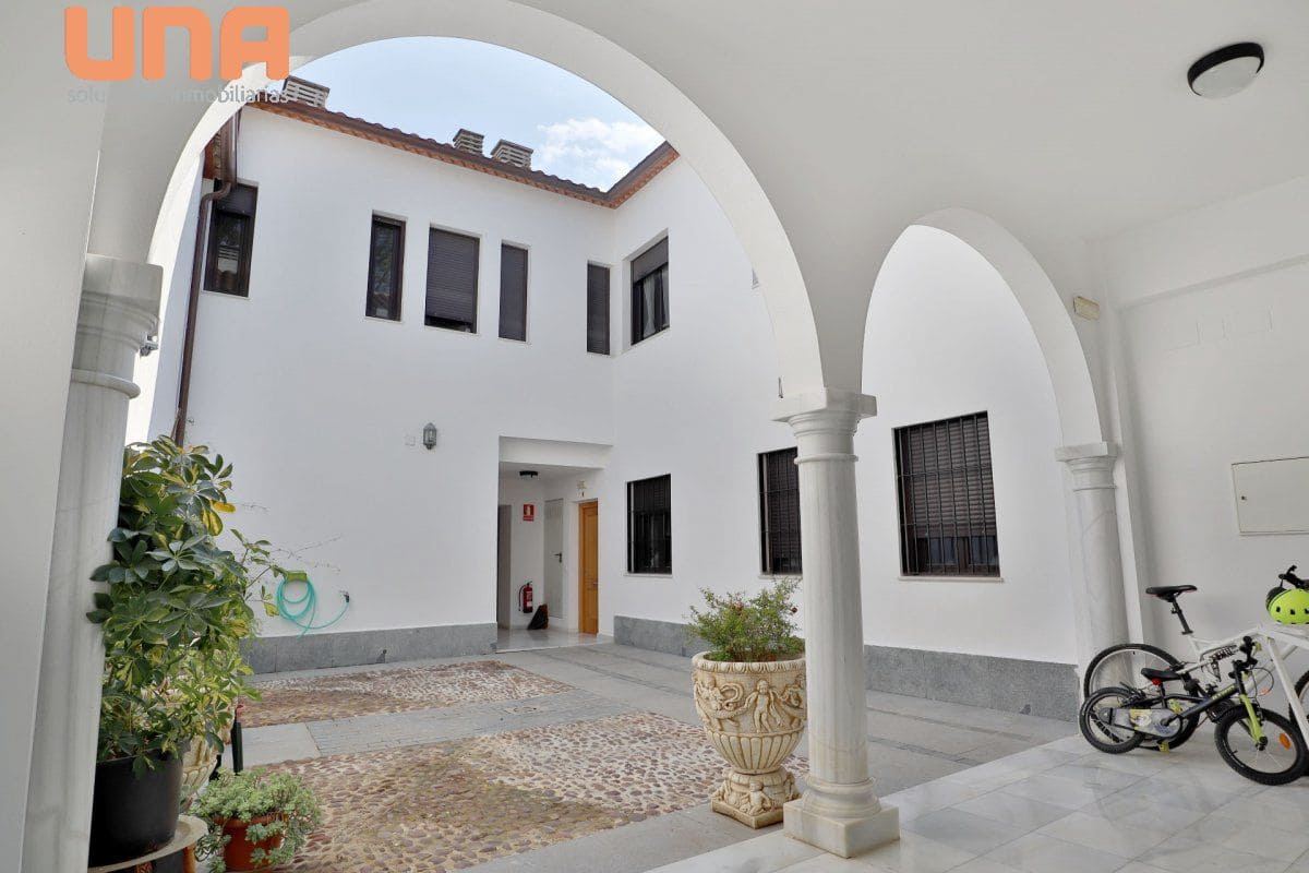 1 camera da letto Appartamento da affittare in Cordova citta - 625 € (Rif: 9491597)