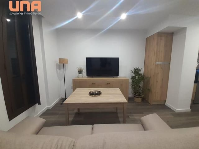 Loft à louer à Viñuela-Rescatado, Cordoue ville - 625 € (Ref: 9491599)