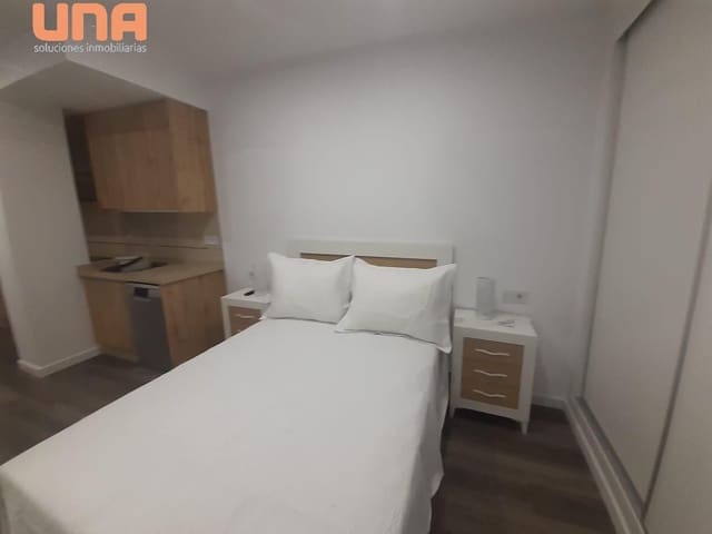 Loft à louer à Viñuela-Rescatado, Cordoue ville - 625 € (Ref: 9491599)