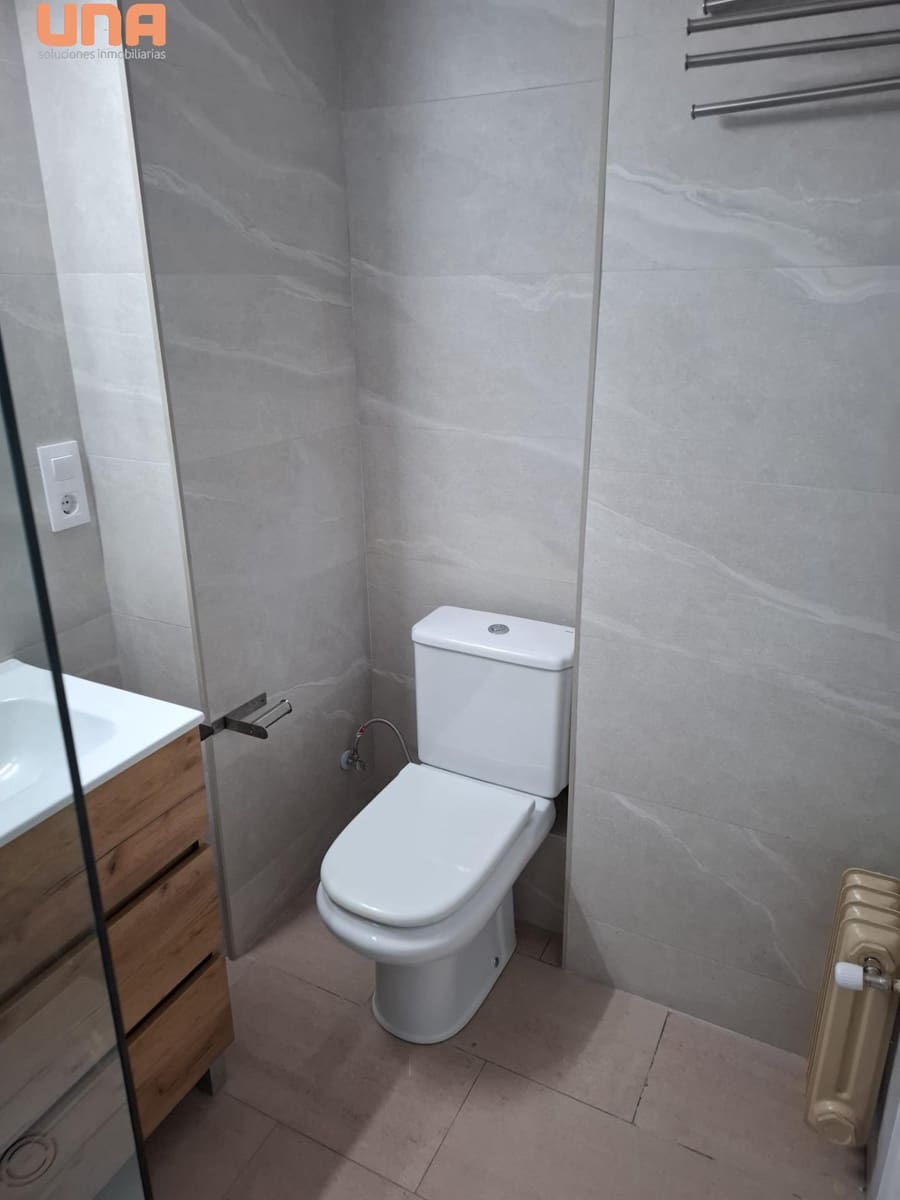 Appartement de 3 chambres à louer à Cordoue ville avec piscine - 1 100 € (Ref: 9497527)