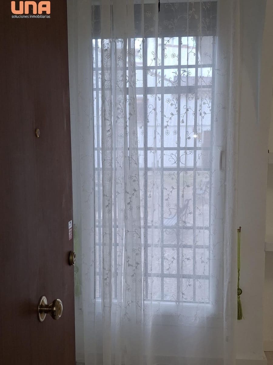 Piso de 2 habitaciones en Córdoba ciudad en venta - 160.000 € (Ref: 9502555)