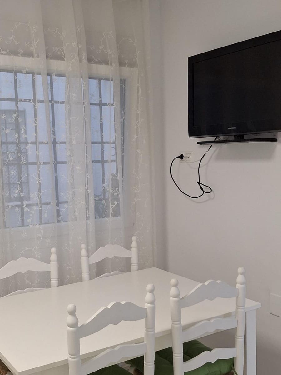 2 bedroom Flat for sale in Cordoba city - € 160,000 (Ref: 9502555)