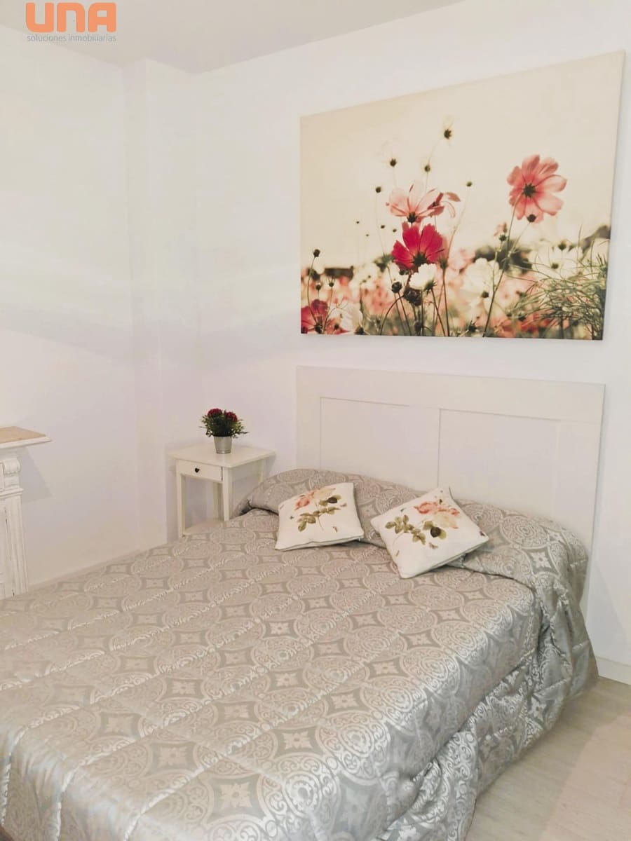 2 bedroom Flat for sale in Cordoba city - € 160,000 (Ref: 9502555)