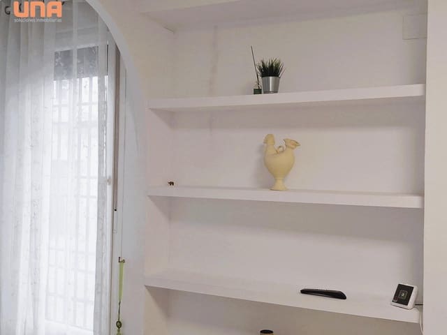 2 soveværelse Lejlighed til salg i Córdoba by - € 160.000 (Ref: 9502555)