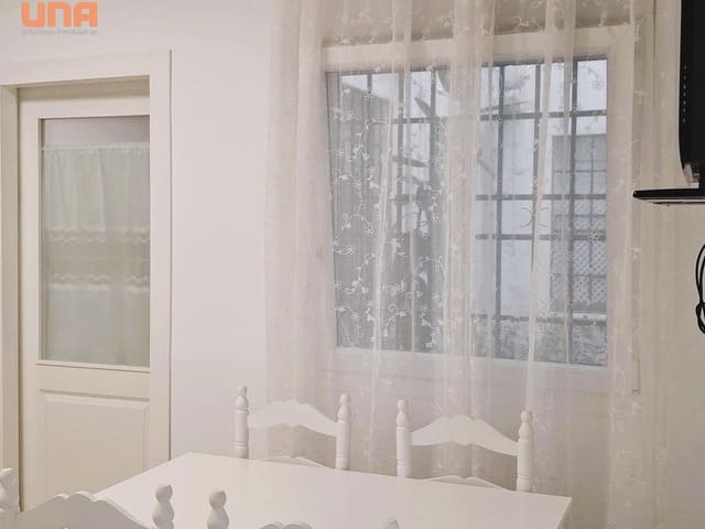 2 soveværelse Lejlighed til salg i Córdoba by - € 160.000 (Ref: 9502555)