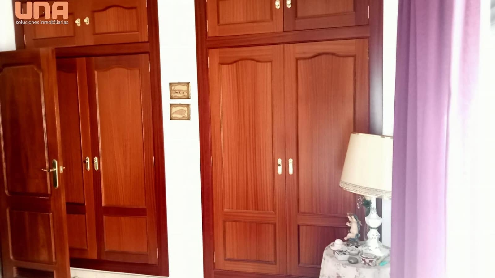 4 bedroom Flat for sale in Cordoba city with garage - € 355,000 (Ref: 9504447)