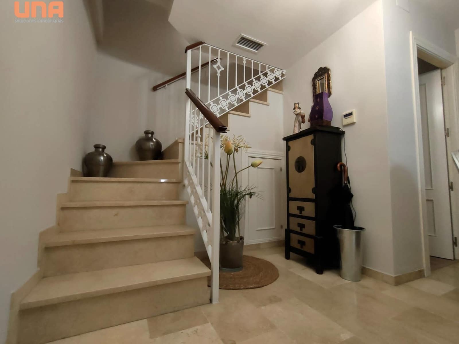 2 soveværelse Penthouse til salg i Cordoba by - € 183.000 (Ref: 9509105)