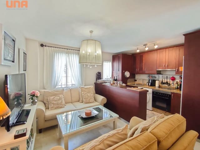 2 makuuhuone Kattohuoneisto myytävänä paikassa Córdoba kaupunki - 183 000 € (Ref: 9509105)