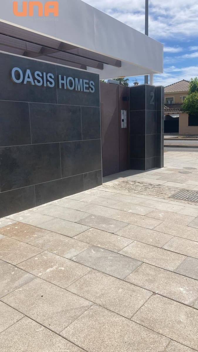 3 slaapkamer Penthouse te huur in Cordoba stad met zwembad garage - € 1.350 (Ref: 9519097)